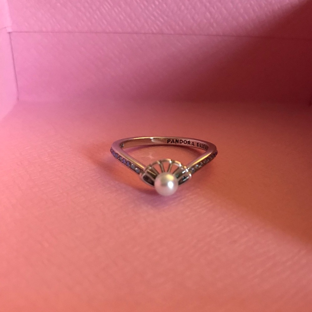 Pandora Silver princess Ariel Pearl Fan Ring